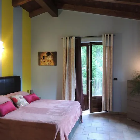 Casa Bella Comba Bed & Breakfast 3*